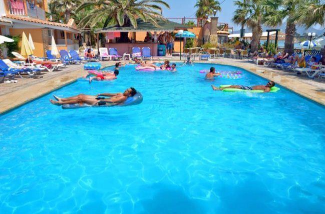 Turtle Beach Agios Sostis  Exterior foto